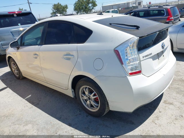 صورة 3 لـ 2010 Toyota PRIUS III
