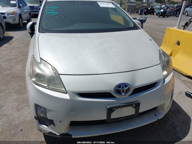 صورة 6 لـ 2010 Toyota PRIUS III