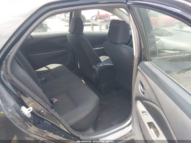 2012 Toyota YARIS photo 8
