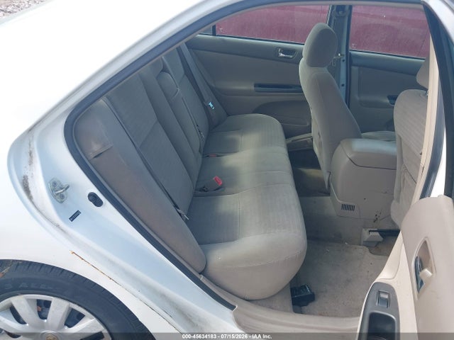 2005 Toyota CAMRY LE photo 8