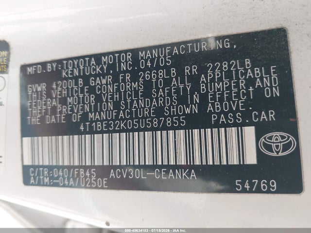 2005 Toyota CAMRY LE photo 9