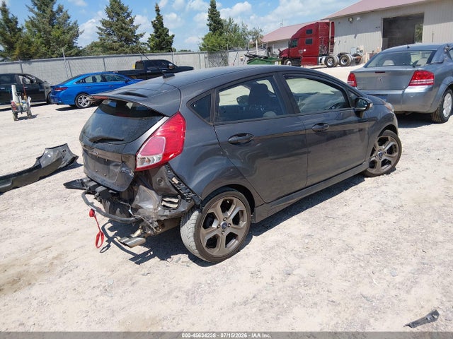 2017 FORD FIESTA ST photo 4