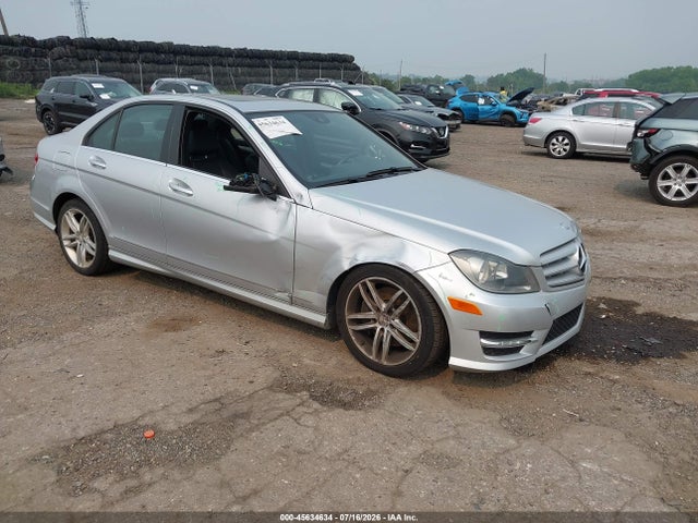 2013 MERCEDES-BENZ C SPORT 4MATIC