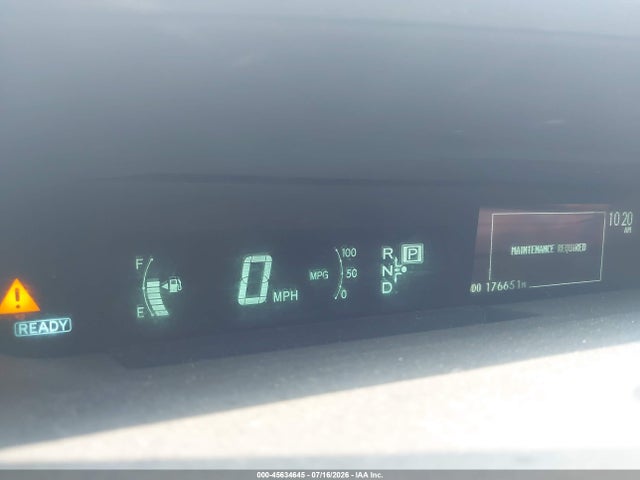 صورة 7 لـ 2014 Toyota PRIUS TWO