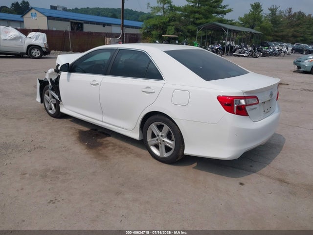 صورة 3 لـ 2014 Toyota CAMRY SE