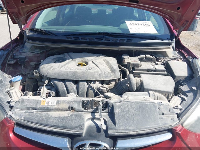 صورة 10 لـ 2014 Hyundai ELANTRA SE