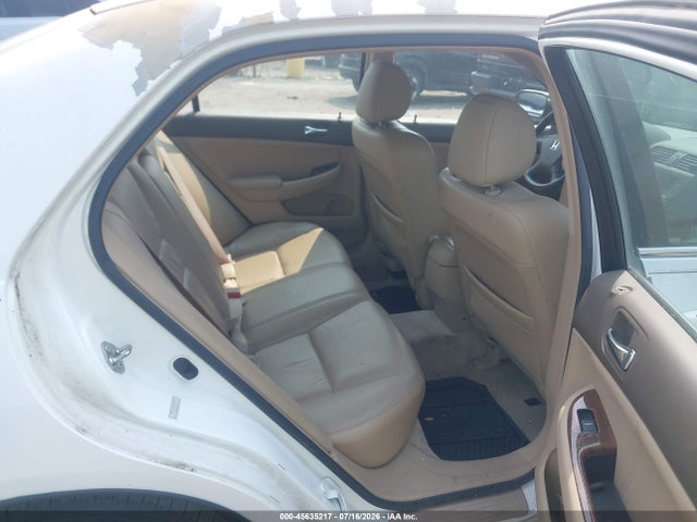 صورة 8 لـ 2006 Honda ACCORD 2.4 EX