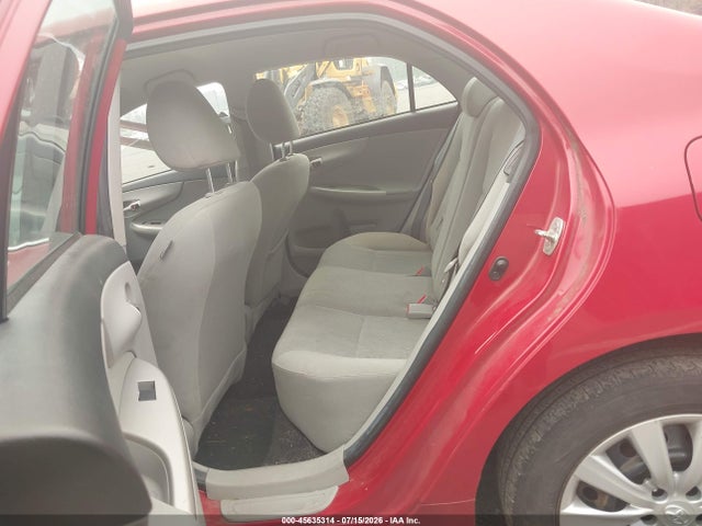صورة 8 لـ 2013 Toyota COROLLA LE