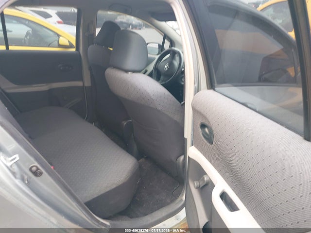 2009 Toyota YARIS 照片 8