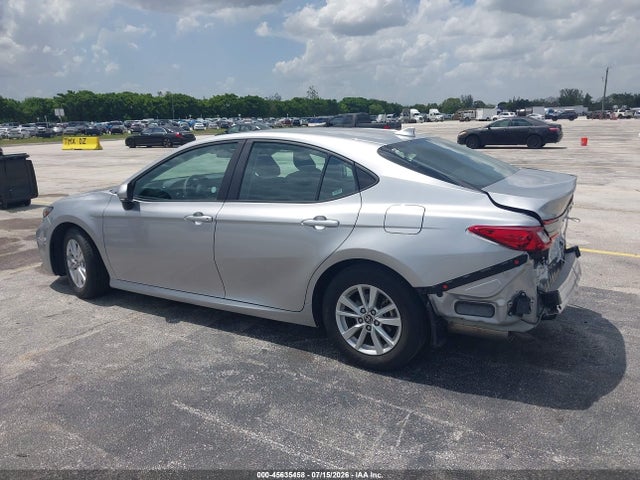 صورة 3 لـ 2025 Toyota CAMRY LE