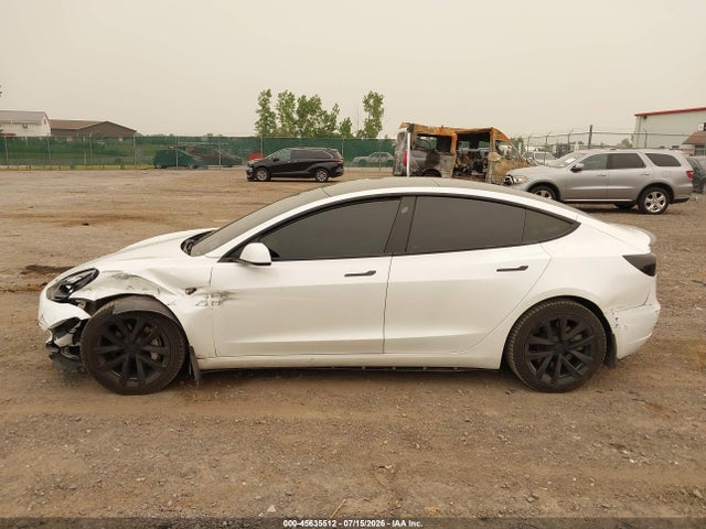 2021 Tesla MODEL 3 LONG RANGE DUAL MOTOR ALL-WHEEL DRIVE — фото 13