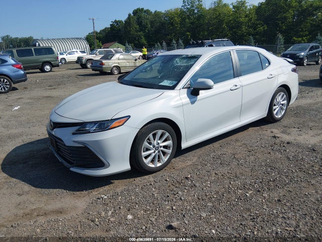 صورة 2 لـ 2024 Toyota CAMRY LE