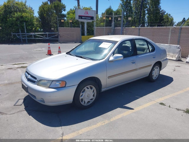 1998 Nissan ALTIMA GLE/GXE/SE/XE — фото 2