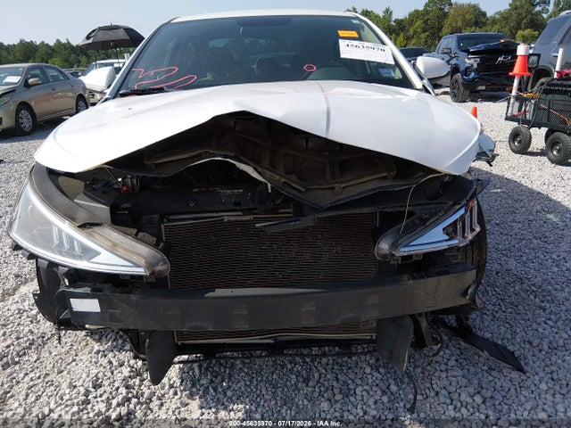 2019 Hyundai ELANTRA SE 照片 6