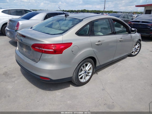 2015 FORD FOCUS SE — фото 4