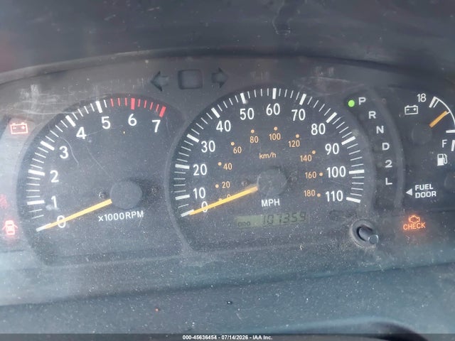 2002 Toyota TUNDRA SR5 V8 photo 7