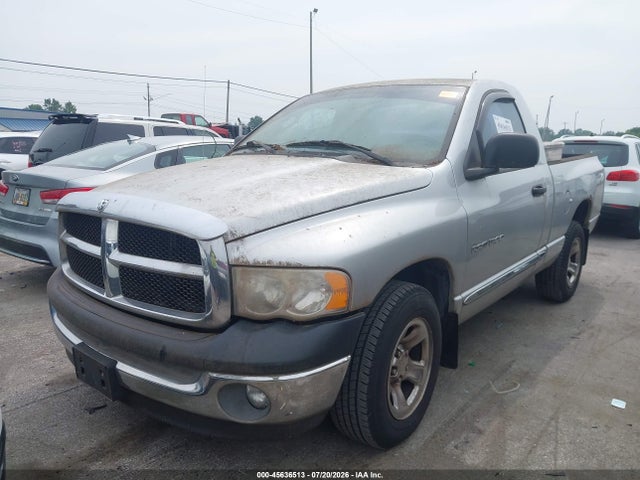 2004 Dodge RAM 1500 ST 照片 2