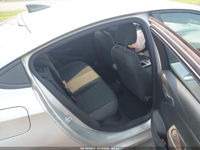 صورة 8 لـ 2017 Chevrolet CRUZE LS AUTO