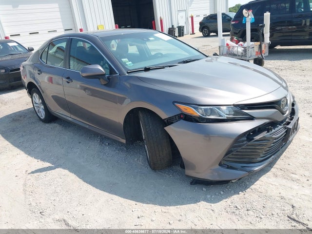 2018 TOYOTA CAMRY LE