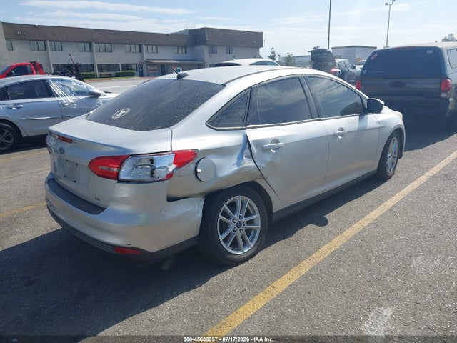 2016 FORD FOCUS SE 照片 4