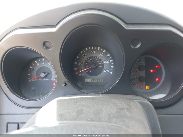 صورة مصغرة 7 لـ 2003 Nissan FRONTIER XE-V6