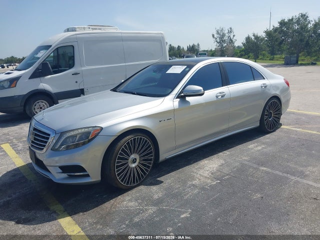 2014 Mercedes-BENZ S 550 photo 2
