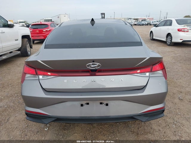 2022 HYUNDAI ELANTRA SEL 16