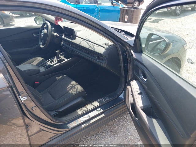 صورة 5 لـ 2024 Honda ACCORD EX