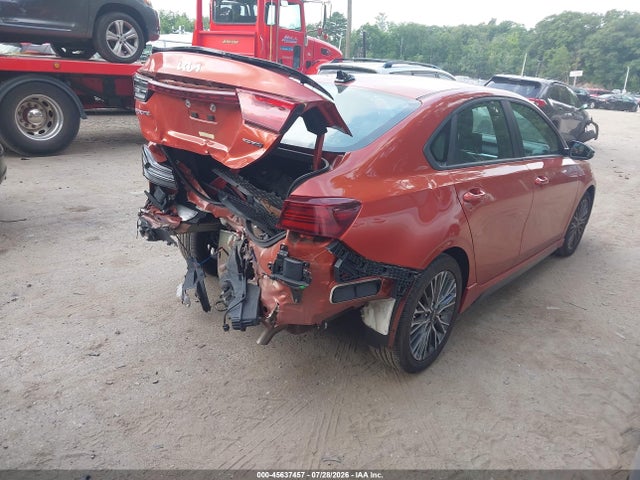 2023 KIA FORTE GT-LINE 4