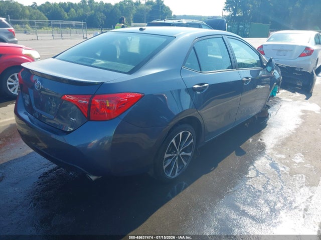 2017 Toyota COROLLA SE — фото 4