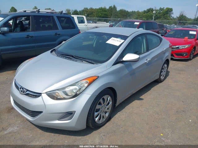 2012 Hyundai ELANTRA GLS 照片 2