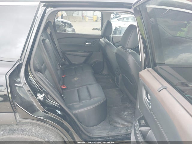 2022 NISSAN ROGUE SL FWD 8