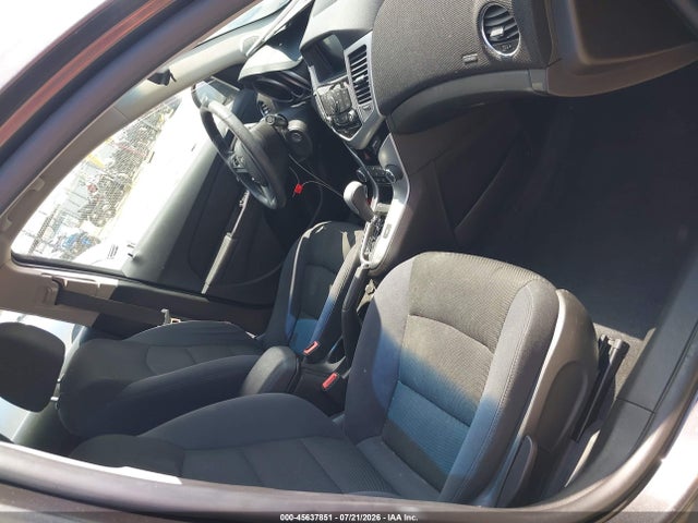 2016 Chevrolet CRUZE LIMITED 1LT AUTO 照片 5