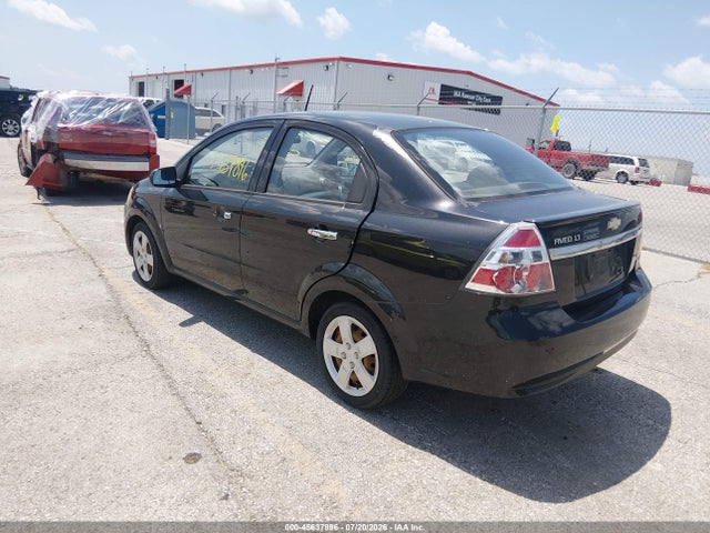 2009 Chevrolet AVEO LT — фото 3