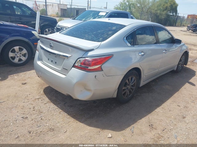 2015 Nissan ALTIMA 2.5 S — фото 4