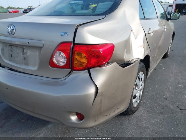 2009 Toyota COROLLA LE thumbnail 12