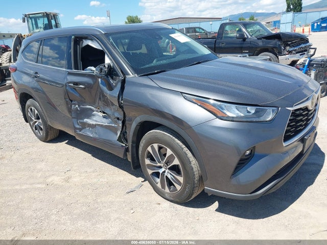 2020 TOYOTA HIGHLANDE XLE