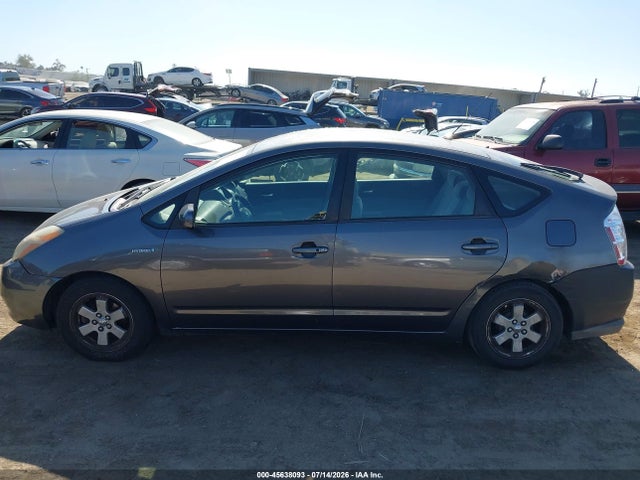 2008 Toyota PRIUS — миниатюра 14