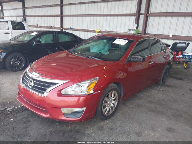 2015 Nissan ALTIMA — фото 2