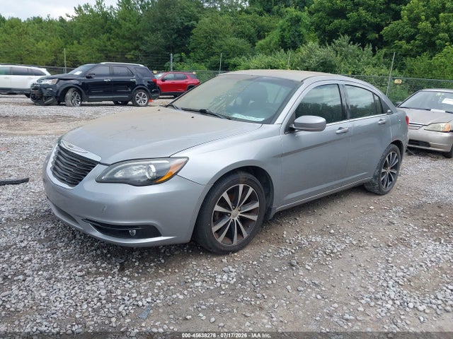 2014 Chrysler 200 TOURING — миниатюра 2