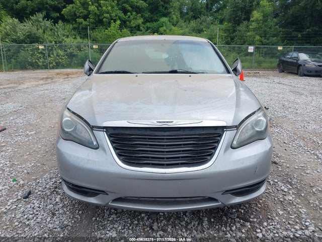 2014 Chrysler 200 TOURING — миниатюра 6