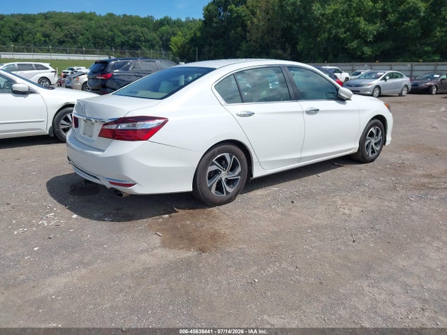 2017 Honda ACCORD LX photo 4