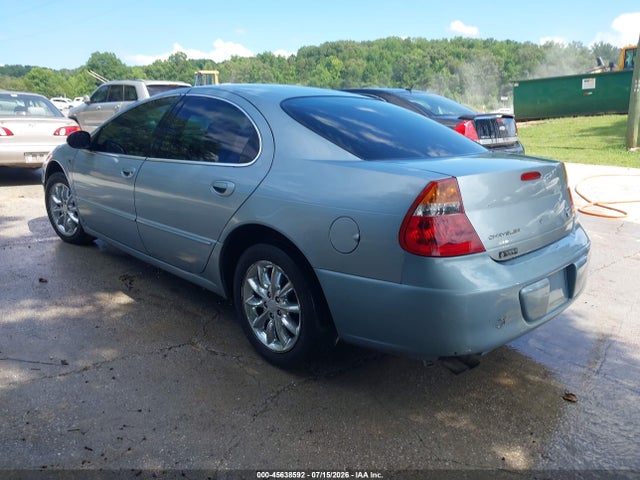 2004 Chrysler 300M photo 3