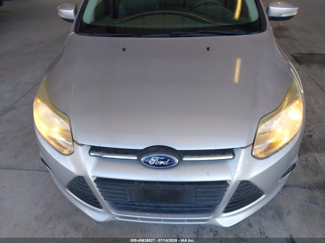 صورة 6 لـ 2014 FORD FOCUS SE