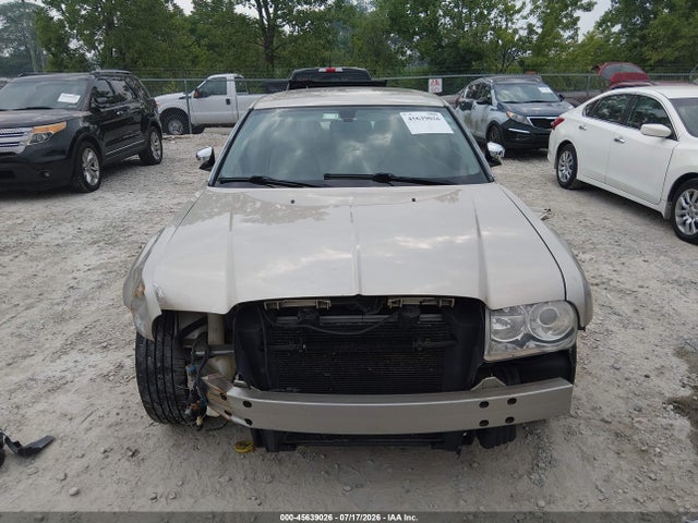 صورة مصغرة 13 لـ 2006 Chrysler 300C