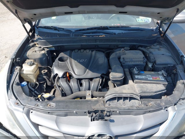 2011 Hyundai SONATA GLS — фото 10