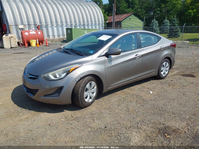 2016 Hyundai ELANTRA SE 照片 2