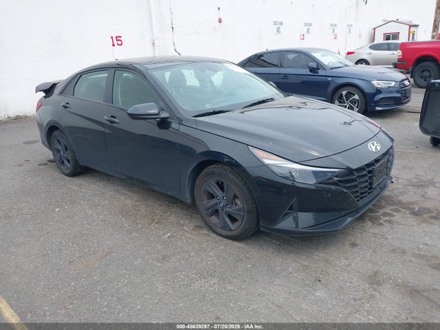 2022 HYUNDAI ELANTRA SEL