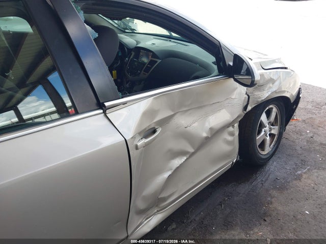 صورة 6 لـ 2013 Chevrolet CRUZE 1LT AUTO