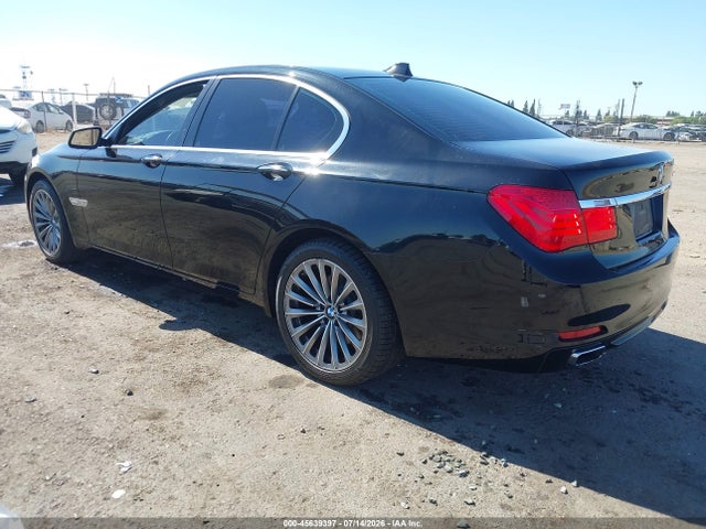 2012 BMW 740I 照片 3